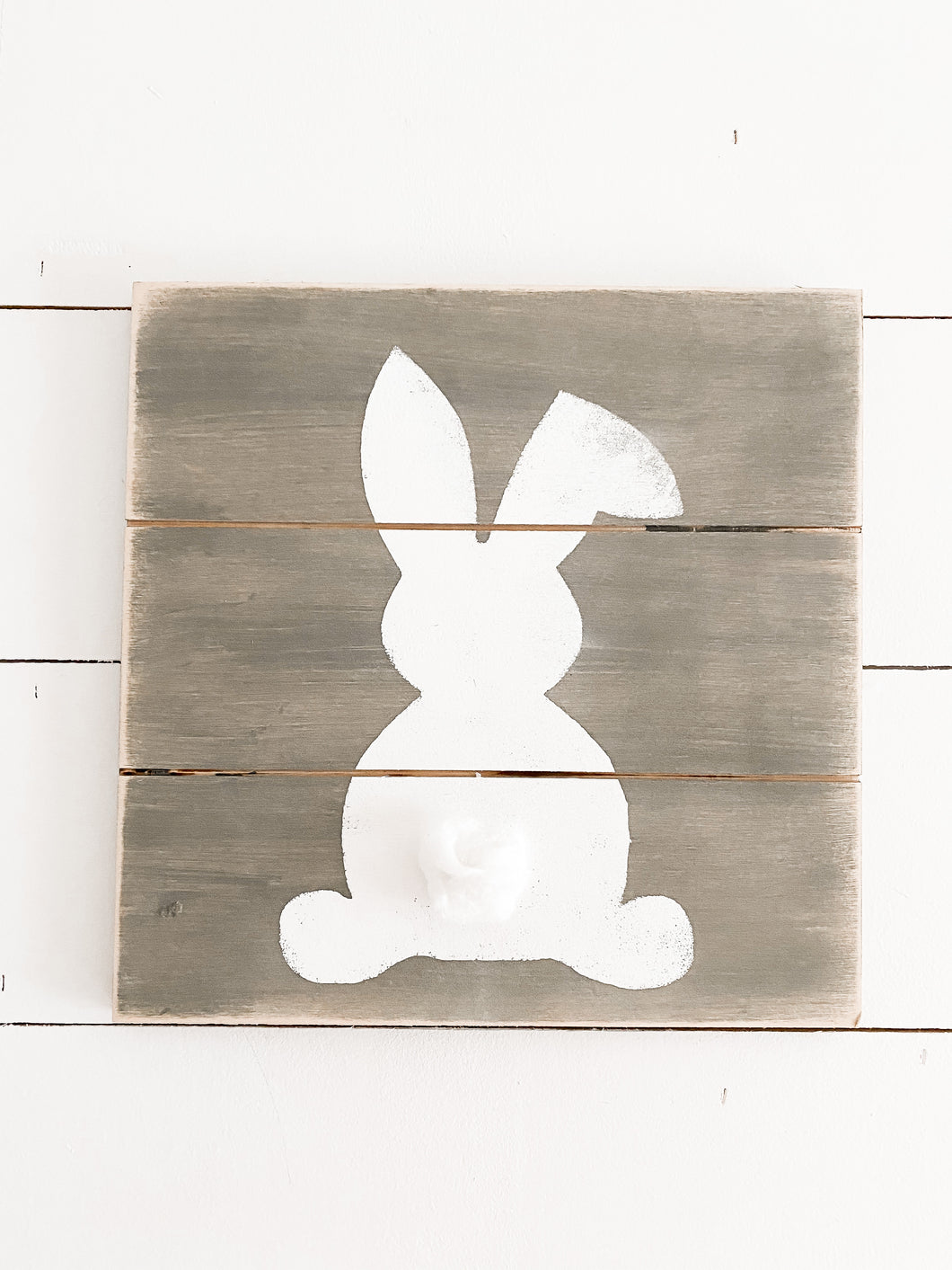Bunny Print w/ Cotton Tail
