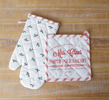 Mrs. Clause Bakery Oven Mitt and Pot Holder